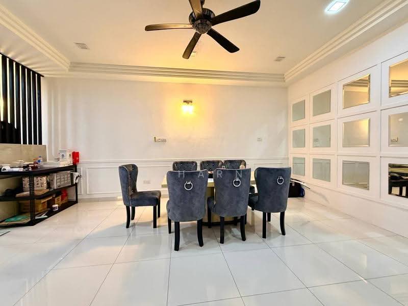 Rumah Teres 2-Tingkat untuk Dijual di D'Kayangan (Shah Alam) - muharni sawarin - Dining Room - PropertyGuru.com.my