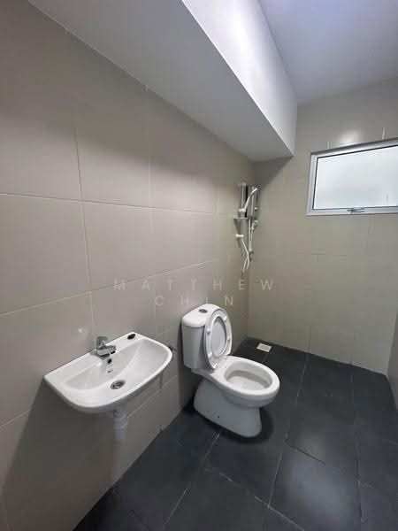 Flat for Rent at PANGSAPURI AMANSIARA - Matthew Chin - Bathroom - PropertyGuru.com.my