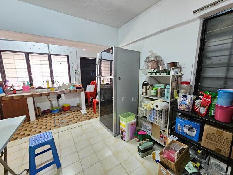 Terraced House for Sale in Bandar Tun Hussein Onn (Cheras) - KAREN - Kitchen - PropertyGuru.com.my