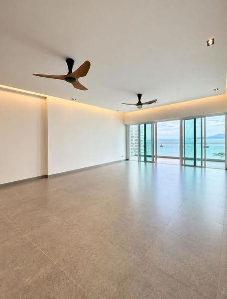 Kondominium untuk Dijual di One Tanjong Condominium - KK Kwok - Living Room - PropertyGuru.com.my