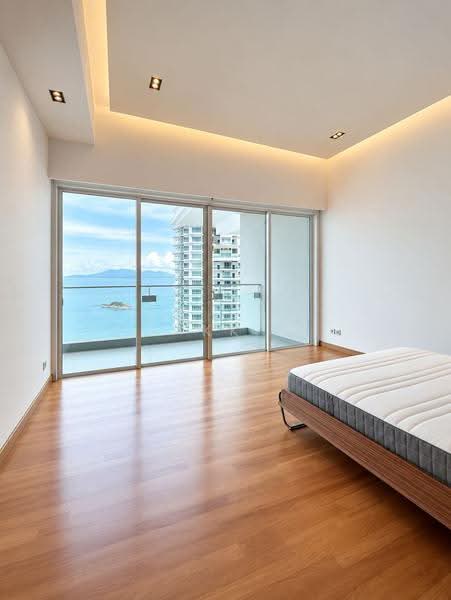Kondominium untuk Dijual di One Tanjong Condominium - KK Kwok - Bedroom - PropertyGuru.com.my