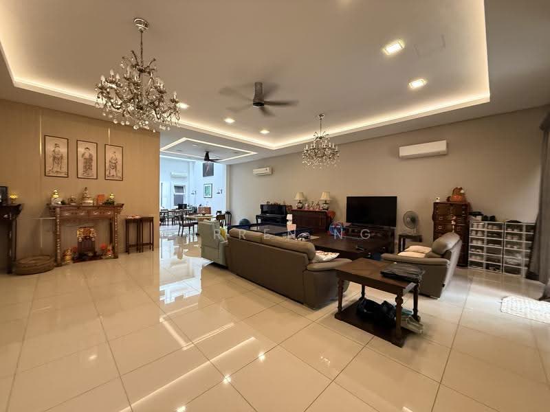 Terraced House for Sale in Temasya Glenmarie (Glenmarie) - Darren Ng - Living Room - PropertyGuru.com.my