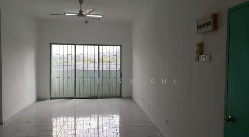 Pangsapuri untuk Dijual di Pangsapuri Sri Mekar - Jocelyn Shu - Living Room - PropertyGuru.com.my
