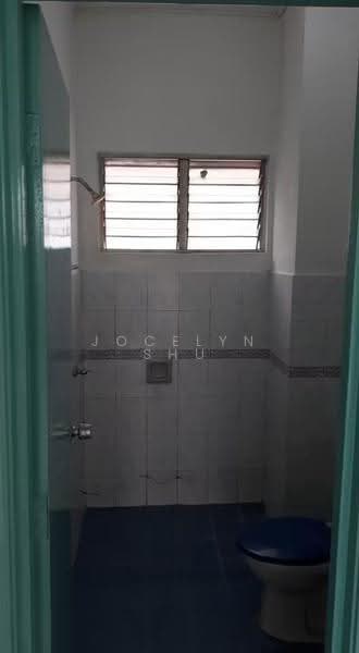 Pangsapuri untuk Dijual di Pangsapuri Sri Mekar - Jocelyn Shu - Bathroom - PropertyGuru.com.my