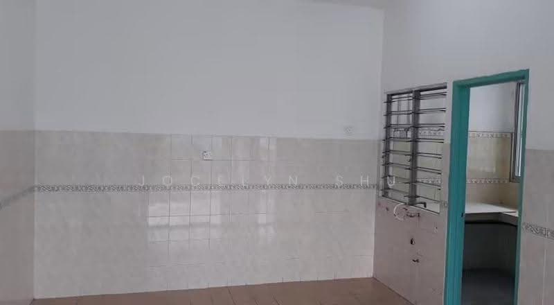 Pangsapuri untuk Dijual di Pangsapuri Sri Mekar - Jocelyn Shu - Kitchen - PropertyGuru.com.my