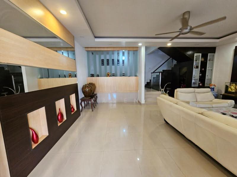 Rumah Teres untuk Dijual di Taman Cheras (Cheras) - KAREN SIA - Living Room - PropertyGuru.com.my