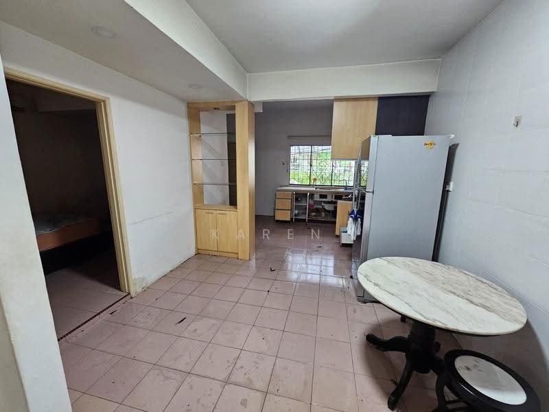 Rumah Teres untuk Dijual di Taman Cheras (Cheras) - KAREN SIA - Kitchen - PropertyGuru.com.my