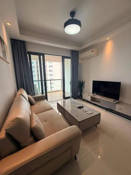 Kondominium untuk Disewa di R&F Princess Cove Phase 2-Seine Region - Tryphaena Tan - Living Room - PropertyGuru.com.my