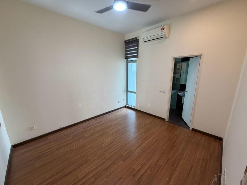 Semi-Detached House for Sale in Taman Nusa Bestari (Iskandar Puteri (Nusajaya)) - Kun Chai - Bedroom - PropertyGuru.com.my