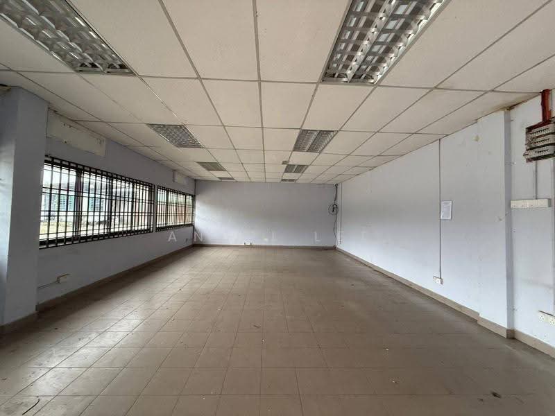 Semi-D Factory for Rent in Taman Desa Cemerlang (Ulu Tiram) - Angel Lee - Interior - PropertyGuru.com.my