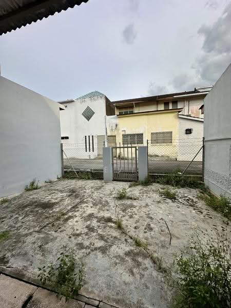 Rumah Teres 2-Tingkat untuk Dijual di Taman Canning (Ipoh) - Levi Chong - Exterior - PropertyGuru.com.my