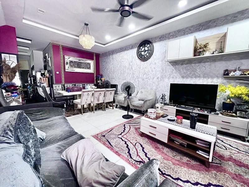 2-storey Terraced House for Sale in Taman Tasik Prima (Puchong) - NORFADILAH ZAINUDDIN - Living Room - PropertyGuru.com.my