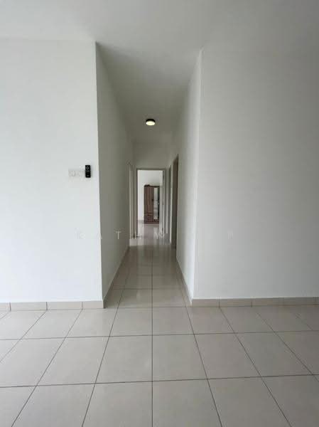 Kondominium untuk Disewa di Sky Awani Residensi 1 - Kathy Yap - Corridor - PropertyGuru.com.my