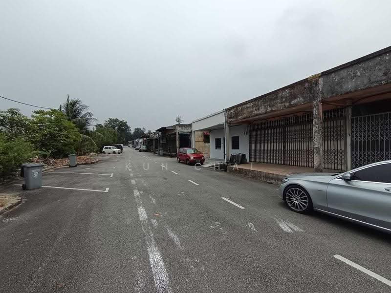 Kedai untuk Disewa di Taman Sri Skudai (Skudai) - Kun Chai - PropertyGuru.com.my