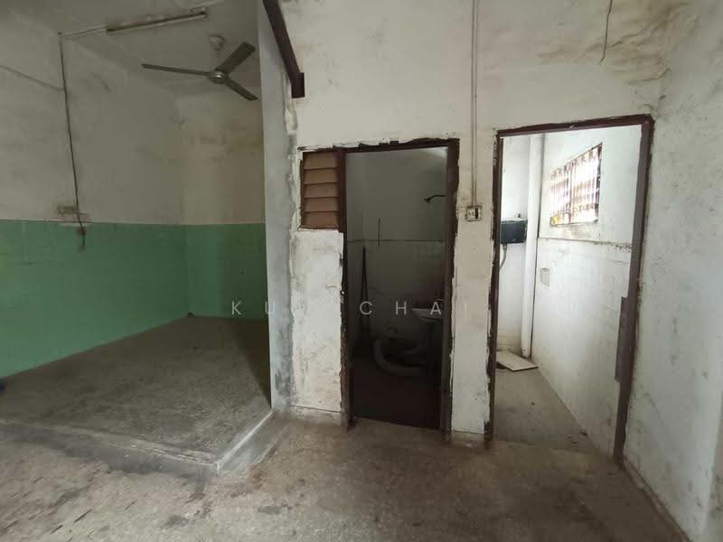 Kedai untuk Disewa di Taman Sri Skudai (Skudai) - Kun Chai - PropertyGuru.com.my