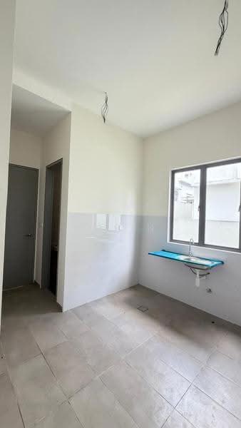 Rumah Berkembar untuk Dijual di Kajang (Selangor) - KAREN SIA - Kitchen - PropertyGuru.com.my