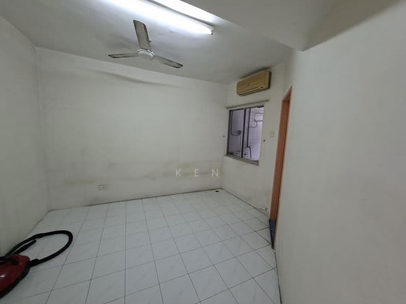 Apartment for Sale at Nova II - Ken Lai - Interior - PropertyGuru.com.my