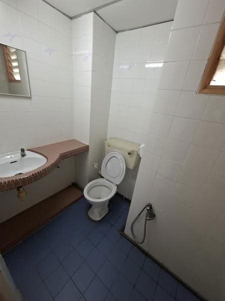 Apartment for Sale at Nova II - Ken Lai - Bathroom - PropertyGuru.com.my