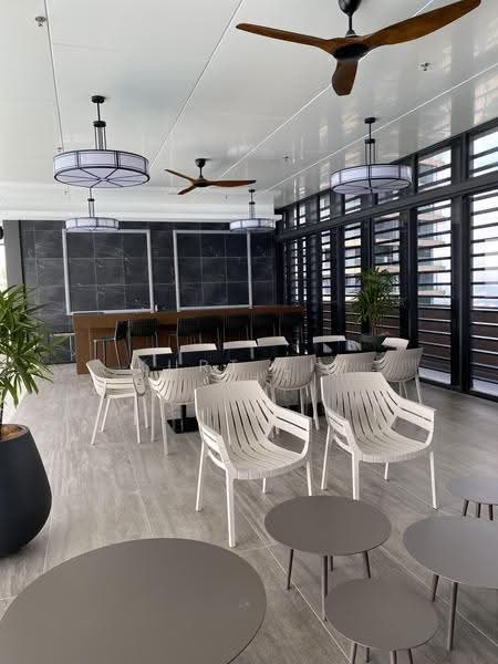 Service Residence for Rent at Mossaz @ Empire City - Kurt Lim - Sky Pool Lounge - PropertyGuru.com.my