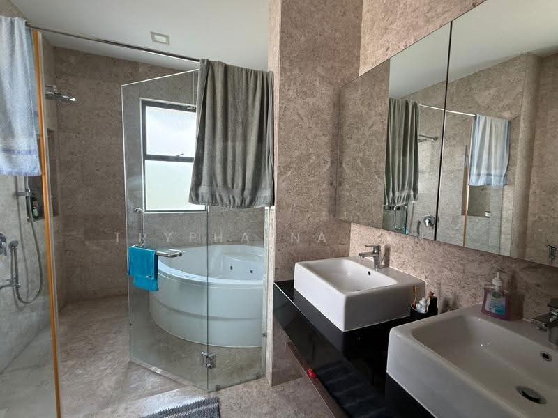 Bungalow House for Rent in Horizon Hills (Iskandar Puteri (Nusajaya)) - Tryphaena Tan - Bathroom - PropertyGuru.com.my