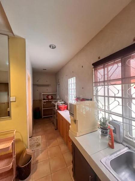 Rumah Teres 2-Tingkat untuk Dijual di Taman Wangsa Permai (Kepong) - Yanis Cheong - Kitchen - PropertyGuru.com.my