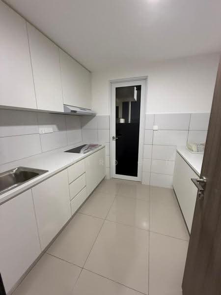 Service Residence for Rent at Vista Tiara (MBW Bay) - Edward Gan - Kitchen - PropertyGuru.com.my