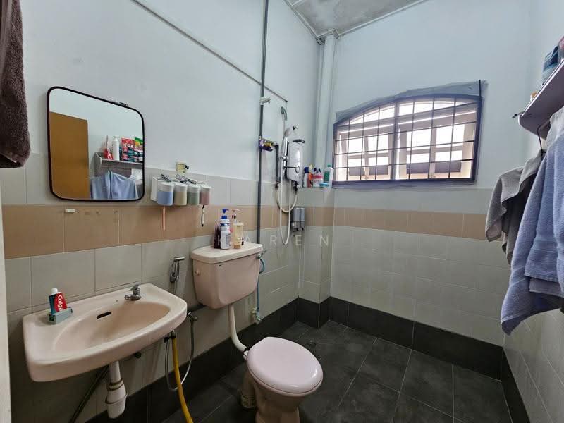 2-storey Terraced House for Sale in Bandar Sungai Long (Selangor) - KAREN SIA - PropertyGuru.com.my