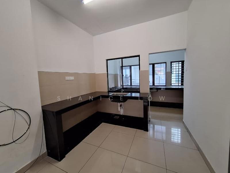 Rumah Teres 2.5-Tingkat untuk Dijual di Bandar Puteri Puchong (Puchong) - Shanice Low - Kitchen - PropertyGuru.com.my