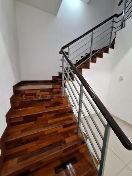 Rumah Teres 2.5-Tingkat untuk Dijual di Bandar Puteri Puchong (Puchong) - Shanice Low - Interior - PropertyGuru.com.my