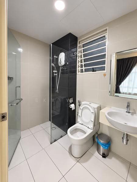 Kondominium untuk Disewa di La Thea Residences - Sky Wong - Bathroom - PropertyGuru.com.my