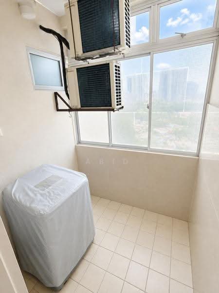 Kondominium untuk Dijual di Anggun Puri - Abid Sabarudin - Balcony - PropertyGuru.com.my