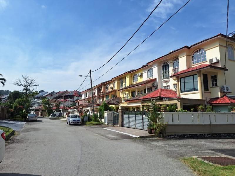 Rumah Teres 2.5-Tingkat untuk Dijual di Bandar Puteri Puchong (Puchong) - Shanice Low - Exterior - PropertyGuru.com.my