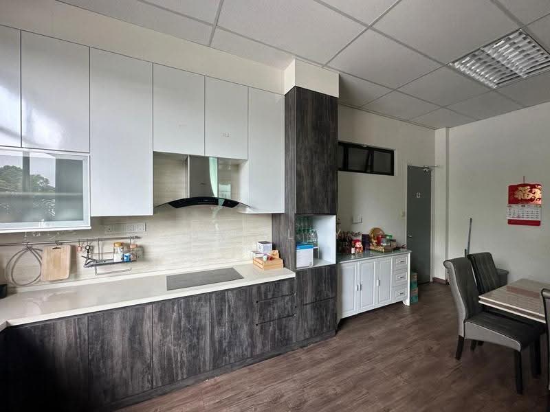 Semi-D Factory for Rent in Eco Business Park 1 (Johor Bahru) - Shirley Pang - Kitchen - PropertyGuru.com.my