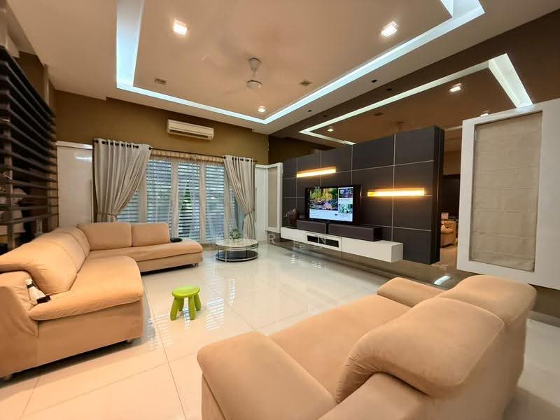 Bungalow House for Sale in Batu 9 (Cheras) - KAREN SIA - Living Room - PropertyGuru.com.my