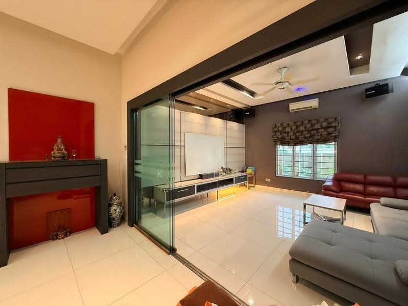 Bungalow House for Sale in Batu 9 (Cheras) - KAREN SIA - Living Room - PropertyGuru.com.my