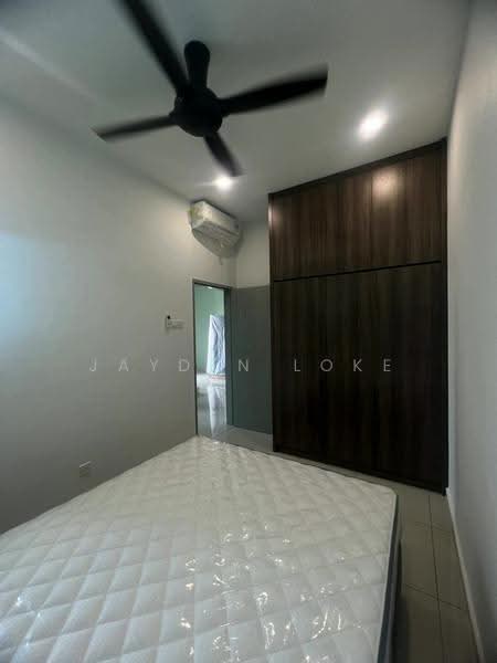 Kediaman Servis untuk Disewa di B11 Parkland Residence - Jayden Loke - Bedroom - PropertyGuru.com.my