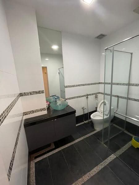 Rumah Teres 2.5-Tingkat untuk Dijual di Bandar Nusaputra (Puchong) - Christine Ooi - Bathroom - PropertyGuru.com.my