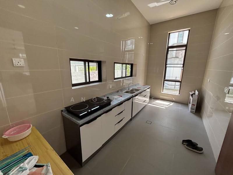 Rumah Berkembar untuk Disewa di Iskandar Puteri (Nusajaya) (Johor) - Angel Lee - Kitchen - PropertyGuru.com.my
