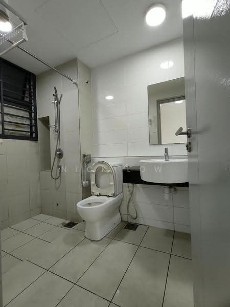 Service Residence for Rent at Residences @ 1 Tebrau - Nick Low - Bathroom - PropertyGuru.com.my