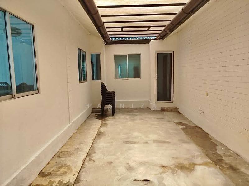 Bungalow House for Rent in Taman Masgenuine (Sungai Buloh) - Hasniza Ibrahim - Exterior - PropertyGuru.com.my