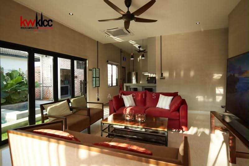 Bungalow House untuk Dijual di Taman Desa Permai (Port Dickson) - Francis Ngooi - PropertyGuru.com.my