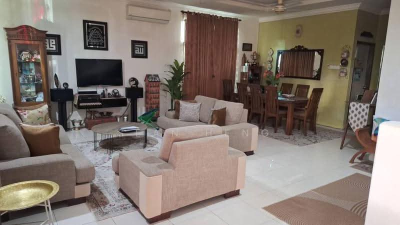 Semi-Detached House for Sale in Taman Merbau Indah (Butterworth) - Sean Heng - Living Room - PropertyGuru.com.my