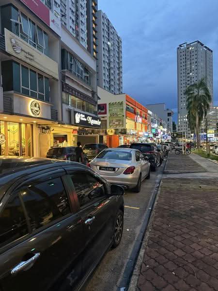 Shop for Rent in Jelutong (Penang) - Chloe Tan - Exterior - PropertyGuru.com.my