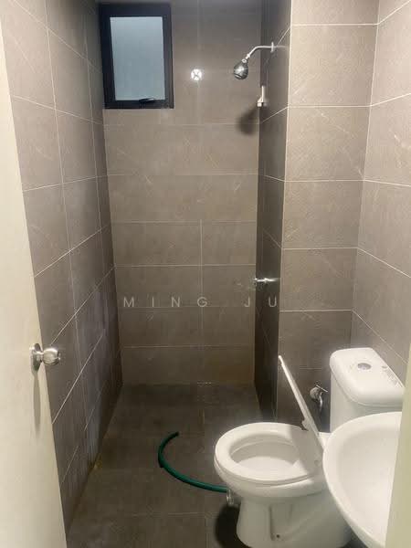 Service Residence for Rent at Majestic Maxim - Ming Ju Li - Bathroom - PropertyGuru.com.my