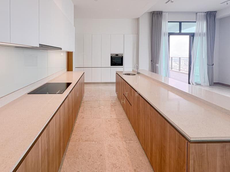 Service Residence for Sale at Megah Rise - Aeric Petrelli Goh - Kitchen - PropertyGuru.com.my