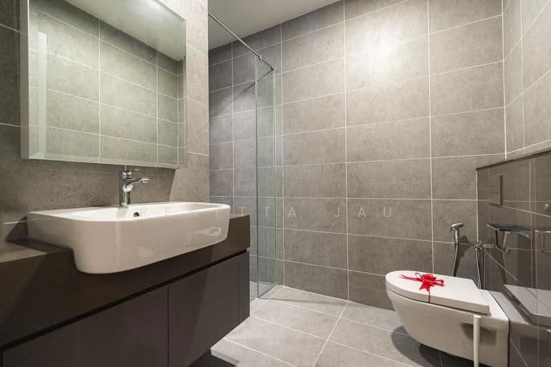 Kediaman Servis untuk Disewa di Residensi 38 Bangsar - Renetta Jau - Bathroom - PropertyGuru.com.my