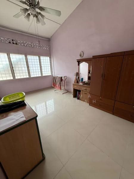 Rumah Teres 2-Tingkat untuk Dijual di Kajang (Selangor) - Norisma Hartanah - Bedroom - PropertyGuru.com.my