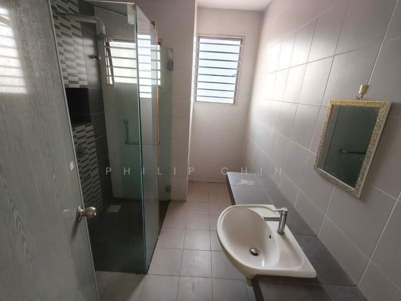 2-storey Terraced House for Sale in Setia Alam (Selangor) - Philip Chin - Bathroom - PropertyGuru.com.my