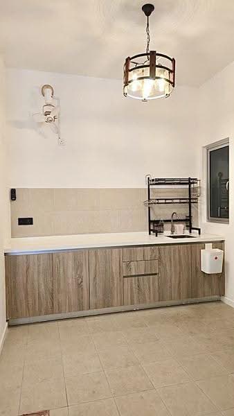 Kondominium untuk Disewa di Sanderling Lakefront - Hasniza Ibrahim - Kitchen - PropertyGuru.com.my