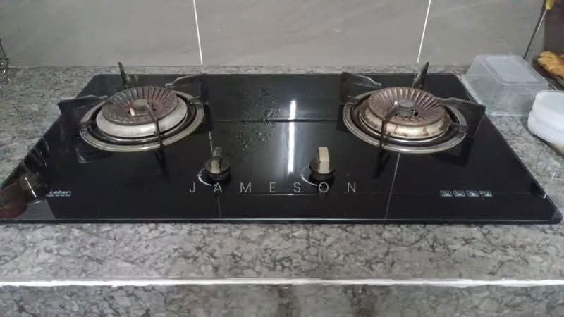 Kediaman Servis untuk Disewa di Sky Gardens Residences - Jameson Choo - Kitchen - PropertyGuru.com.my